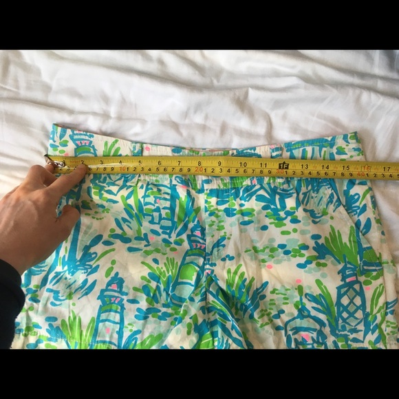 EUC Lilly Pulitzer Callahan Shorts size 2 - Picture 6 of 6